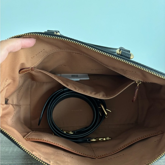 Coach Cara Satchel - Picture 7 of 9